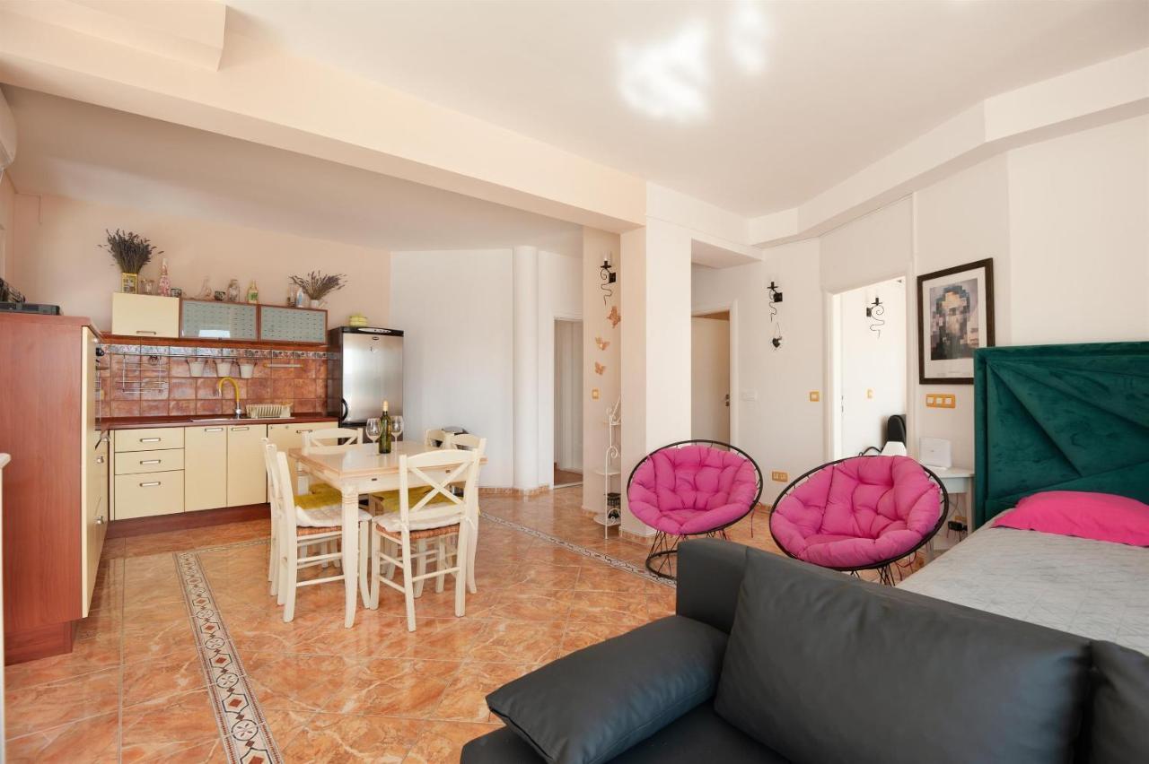 Apartments Gordana Lokva Rogoznica Buitenkant foto